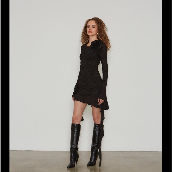 delfi Dresses & Skirts - Delfi Kira Mini Black Dress